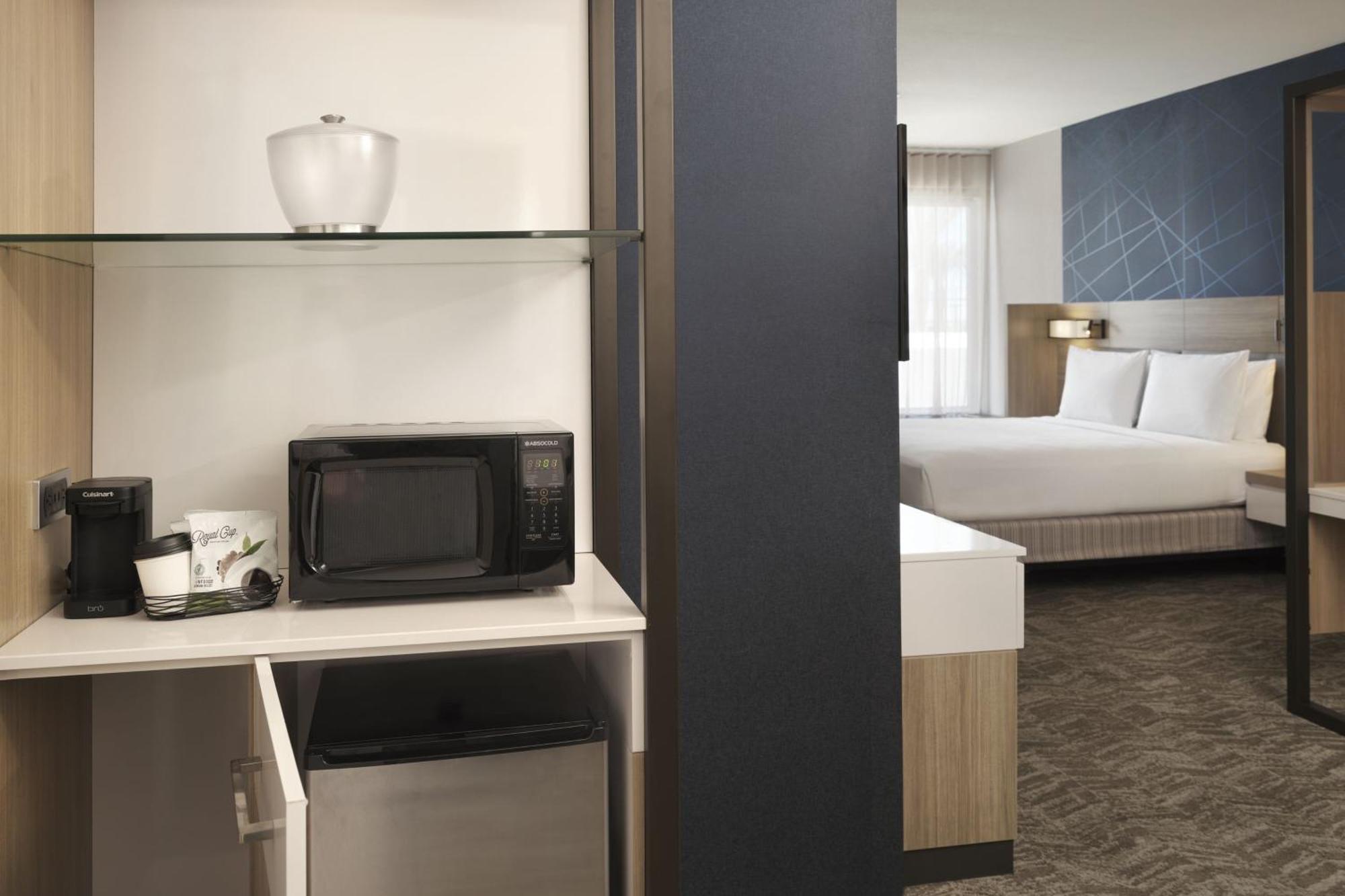 Springhill Suites By Marriott Las Vegas Airport Exterior photo